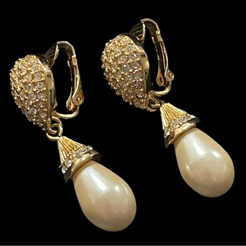 Elegant Vintage Dior Pearl And Rhinestones Dangling Clip On Earrings